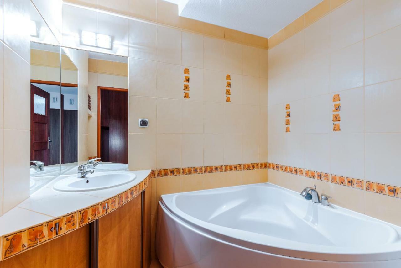 Apartament Na Starowce Kolobrzeg Exterior photo